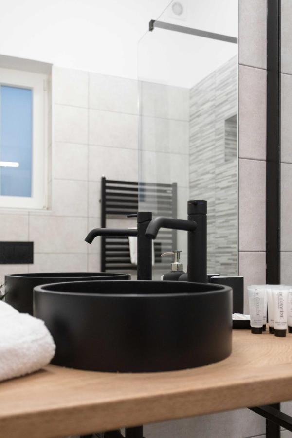 زغرب Design City Center Apartments Near Park Zrinjevac المظهر الخارجي الصورة